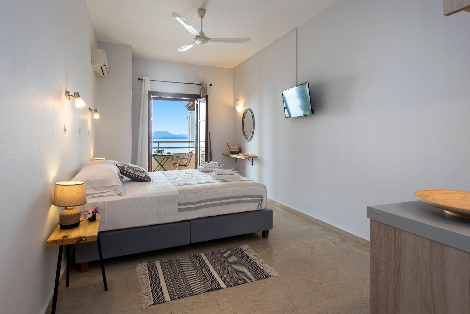 Hotel Odeon B&B Барбати Экстерьер фото